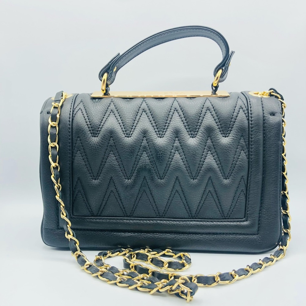 VALENTINO Black Leather Crossbody Handbag! - Picture 2 of 10